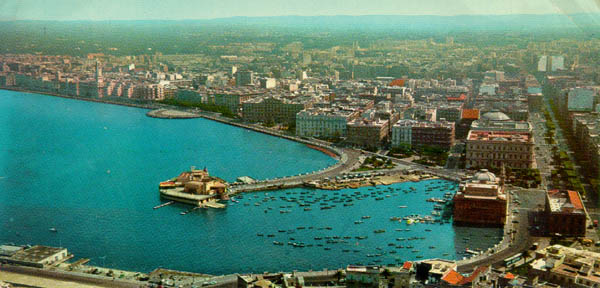 Aerial  picture of Bari